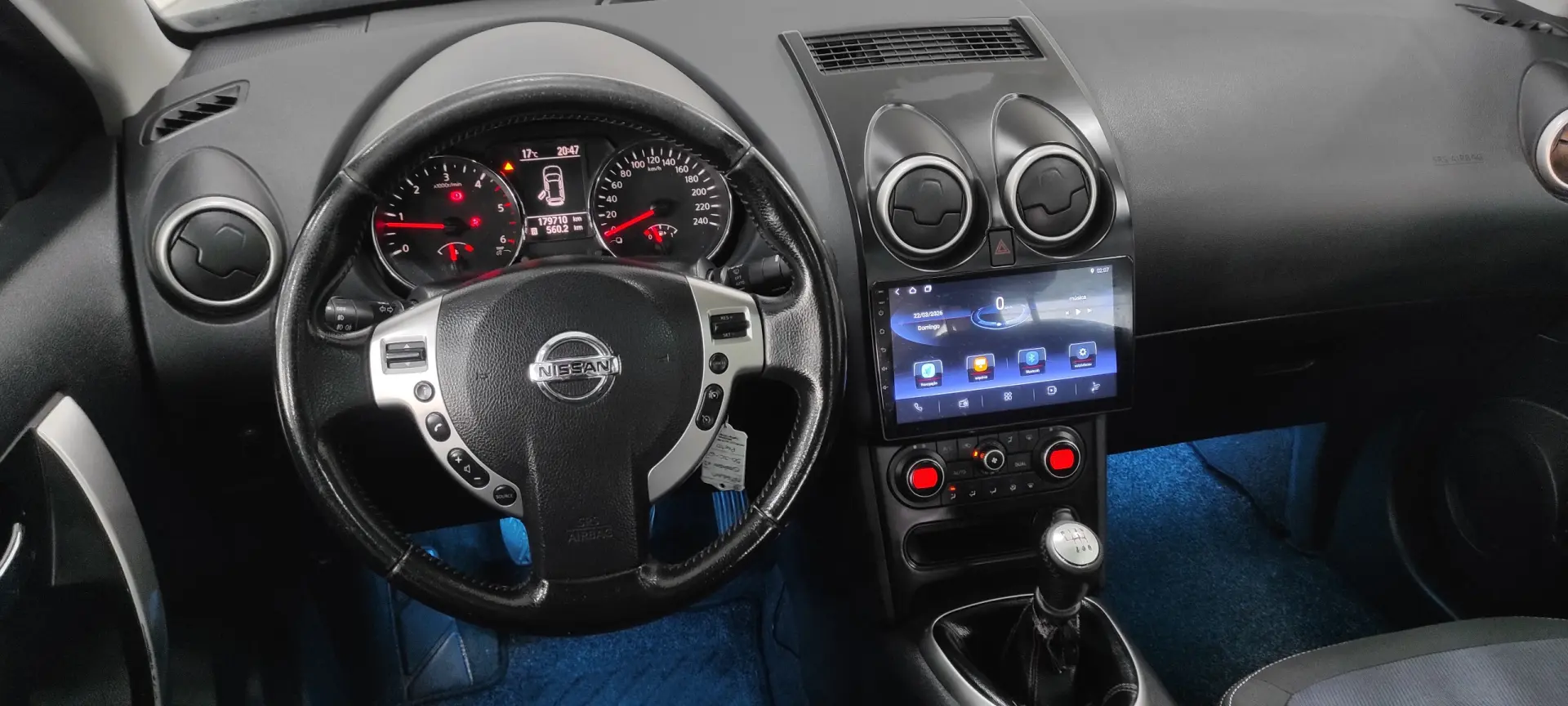 Nissan Qashqai +2 Outro 9