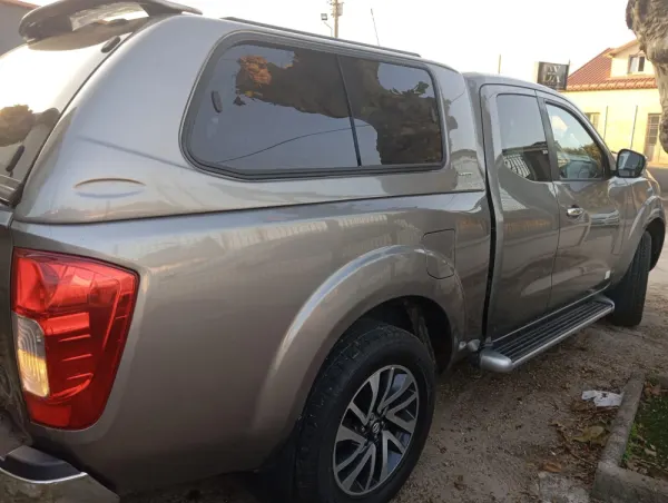 Nissan Navara 4