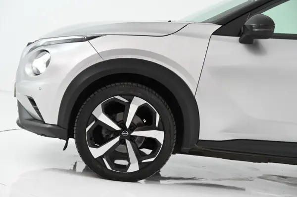 Nissan Juke 1.0 DIG-T Tekna 13
