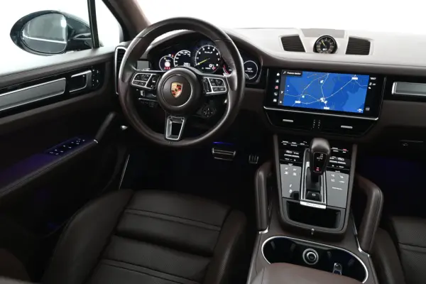 Porsche Cayenne Turbo S E-Hybrid 16