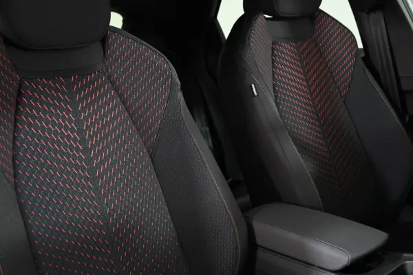 Cupra Raval 38.5 kWh Plus 30