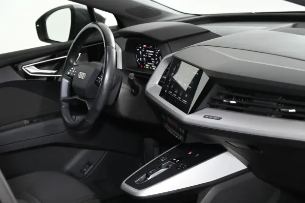 Audi Q4 e-tron 40 82 kWH 23