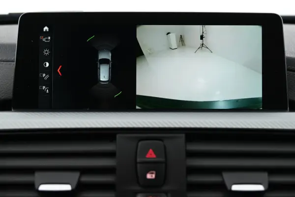 BMW 318 d Pack M Auto 20