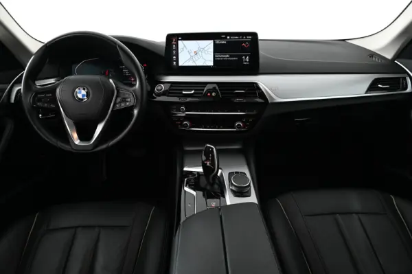 BMW 520 d Auto 3