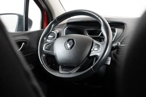 Renault Captur Outro 24