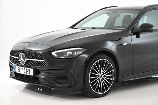 Mercedes-Benz C 300 de AMG Line 15