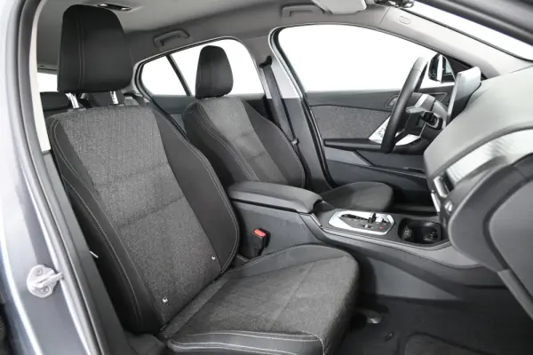 BMW 116 Standard 4