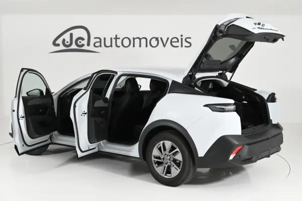 Peugeot 408 1.2 PureTech Allure EAT8 6