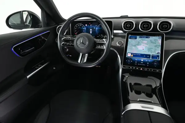 Mercedes-Benz C 300 de AMG Line 17