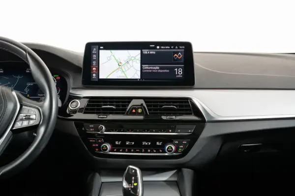 BMW 530 d Line Luxury Auto 27