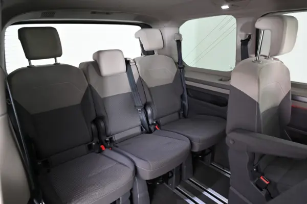 Volkswagen Multivan 1.4 TSI e-Hybrid Life DSG 13