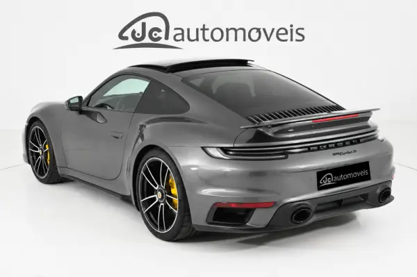 Porsche 911 (992) Turbo S PDK 16