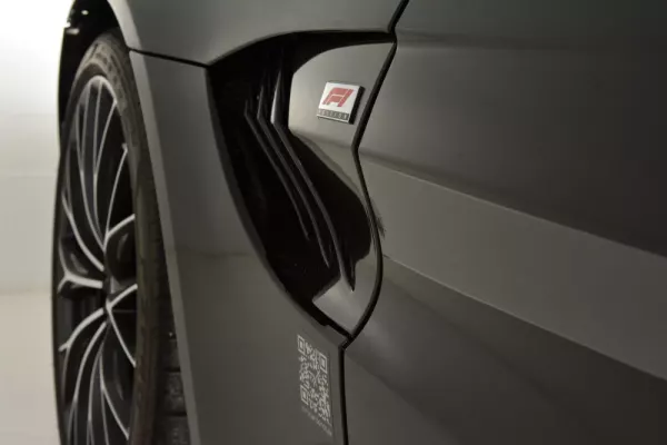 Aston Martin Vantage Roadster V8 F1 Edition 21