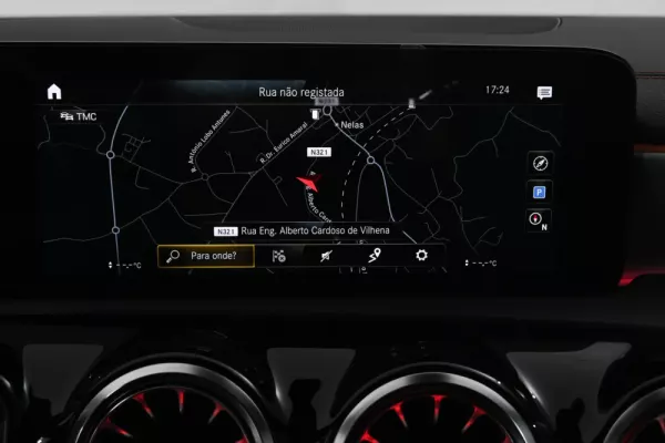 Mercedes-Benz CLA 180 21