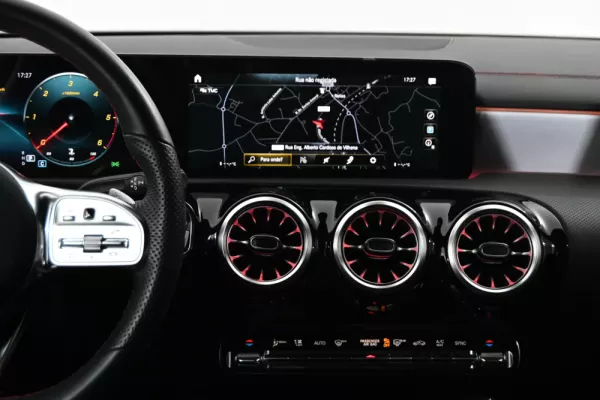 Mercedes-Benz CLA 180 25