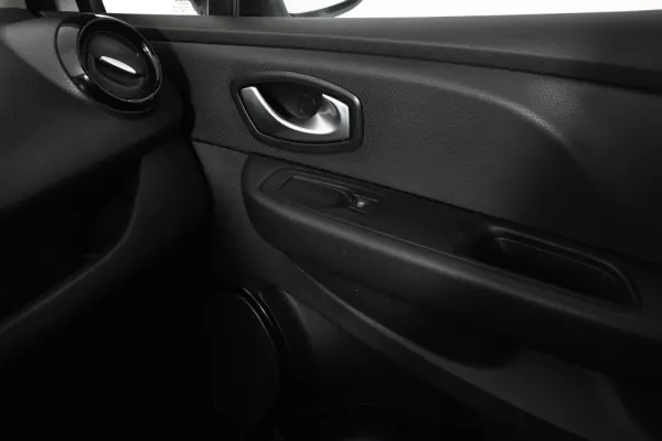 Renault Clio Sport Tourer 1.5 dCi Limited 17