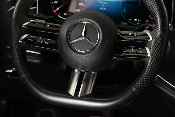 Mercedes-Benz E 300 24