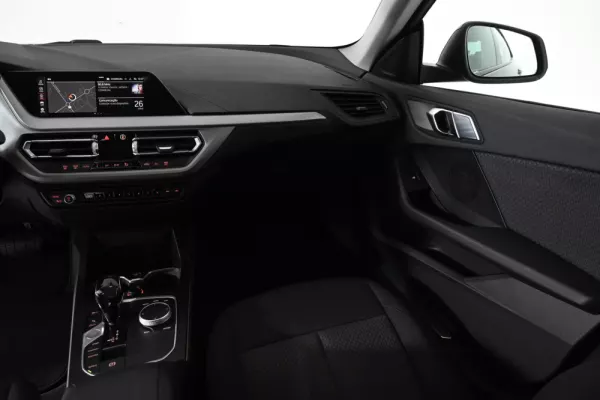 BMW 216 Gran Coupé d Advantage 23