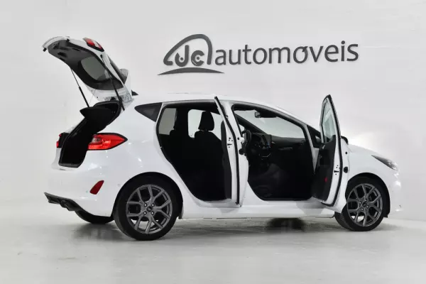 Ford Fiesta 1.0 EcoBoost ST-Line 6
