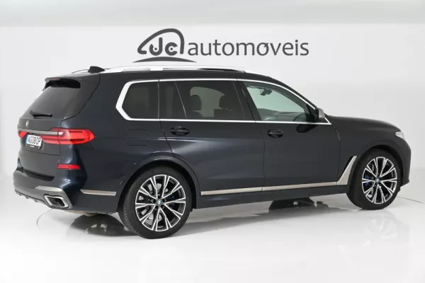BMW X7 M50i 7