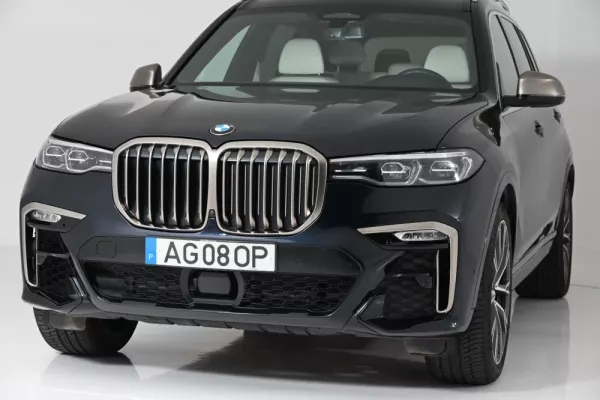 BMW X7 M50i 9