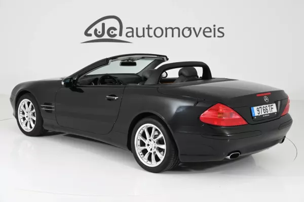 Mercedes-Benz SL 500 Standard 8