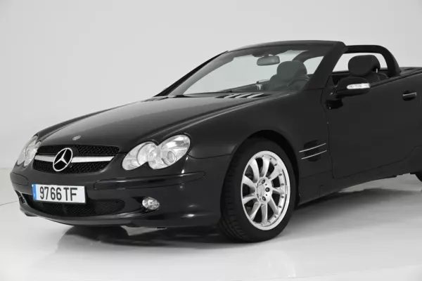 Mercedes-Benz SL 500 Standard 12