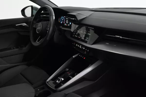 Audi A3 Sportback 30 TFSI Advanced S tronic 17