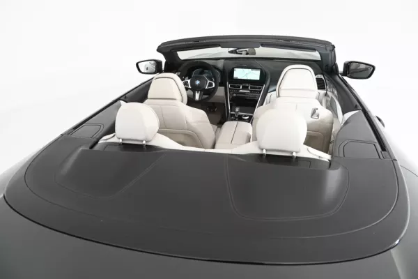 BMW M850i Gran Coupé 24