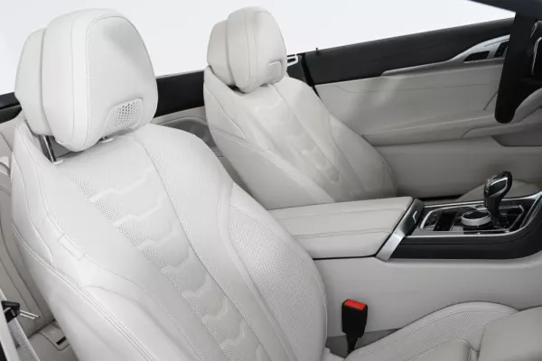 BMW M850i Gran Coupé 26