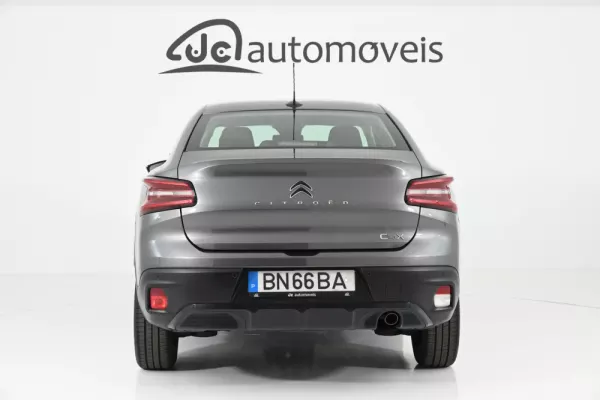 Citroën C4 X 1.2 PureTech Feel 8
