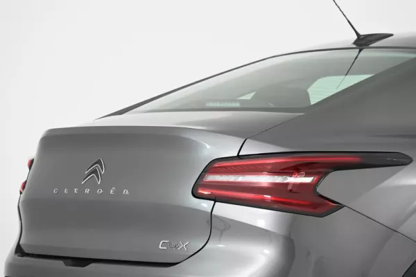 Citroën C4 X 1.2 PureTech Feel 13