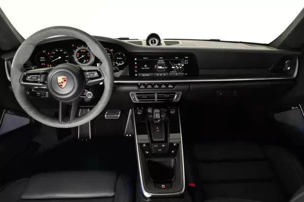 Porsche 911 (992) Turbo S PDK 3