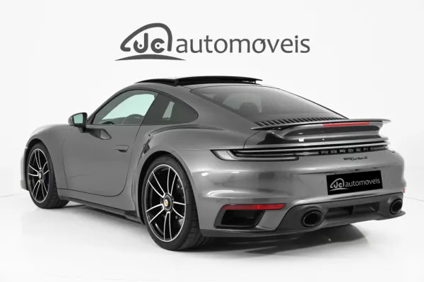 Porsche 911 (992) Turbo S PDK 8