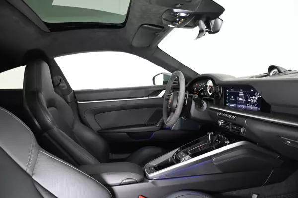 Porsche 911 (992) Turbo S PDK 38