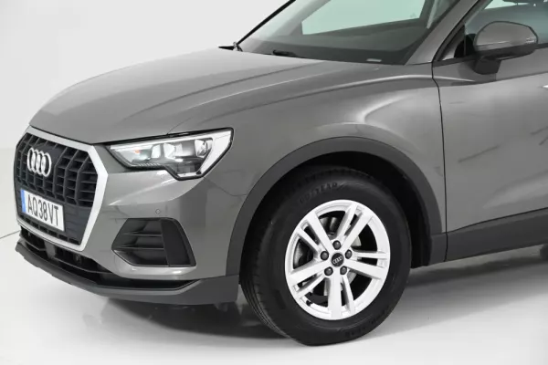 Audi Q3 35 TFSI S tronic 10