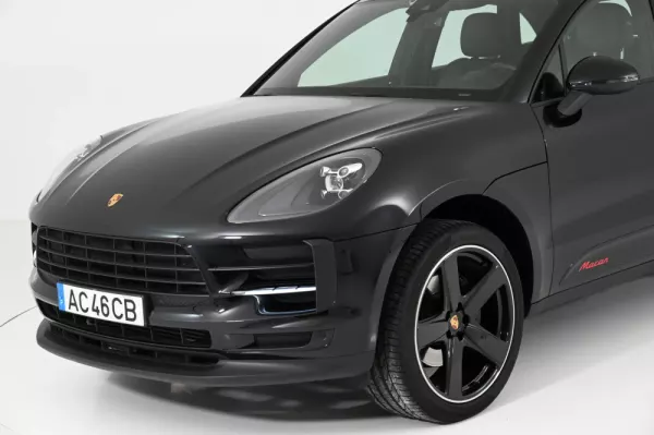 Porsche Macan Standard 9