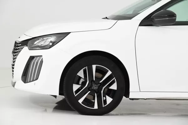 Peugeot 208 1.2 Hybrid Allure e-DCS6 8