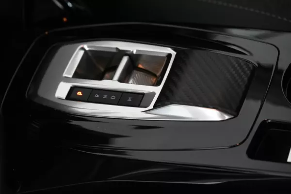 Peugeot 208 1.2 Hybrid Allure e-DCS6 21