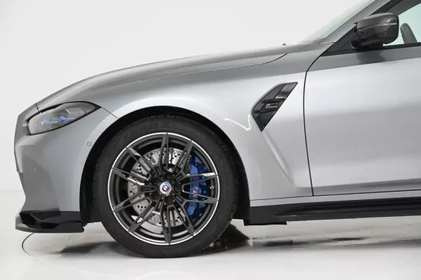 BMW M3 Competition 12
