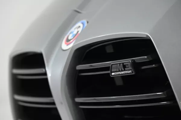 BMW M3 Competition 13