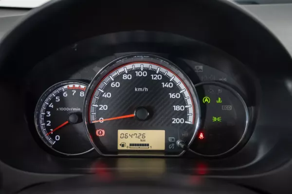 Mitsubishi Space Star 1.2 Intense 4