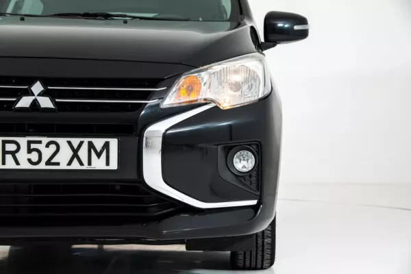 Mitsubishi Space Star 1.2 Intense 11