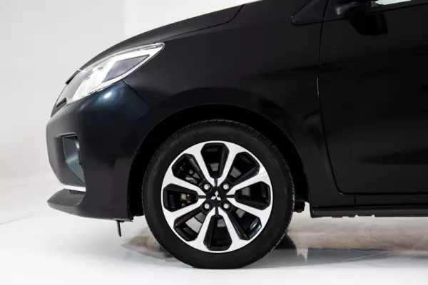 Mitsubishi Space Star 1.2 Intense 14