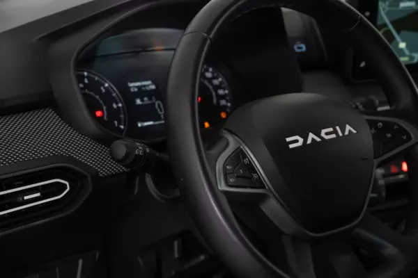 Dacia Jogger 1.0 ECO-G Extreme 7L Bi-Fuel 33