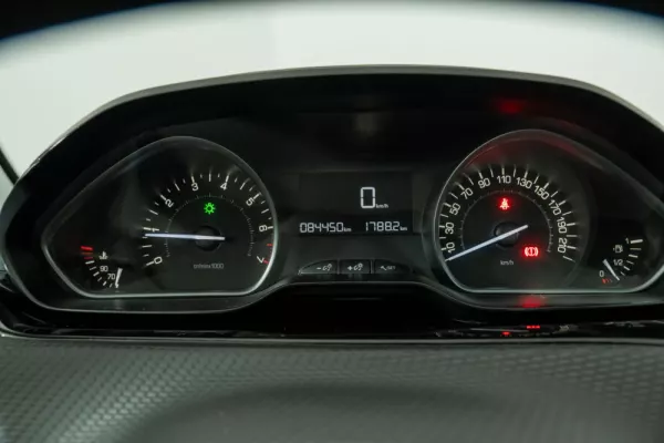 Peugeot 208 1.2 PureTech Style 3