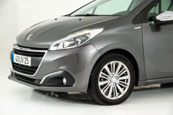 Peugeot 208 1.2 PureTech Style 16