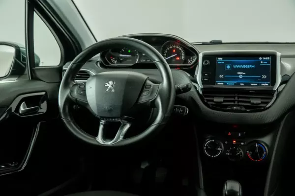 Peugeot 208 1.2 PureTech Style 27