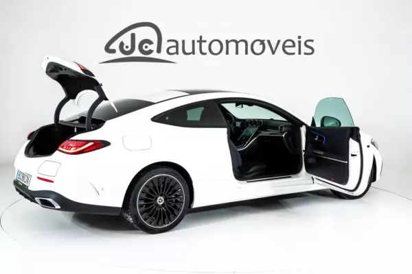 Mercedes-Benz CLE 300 6