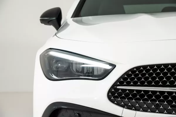 Mercedes-Benz CLE 300 16